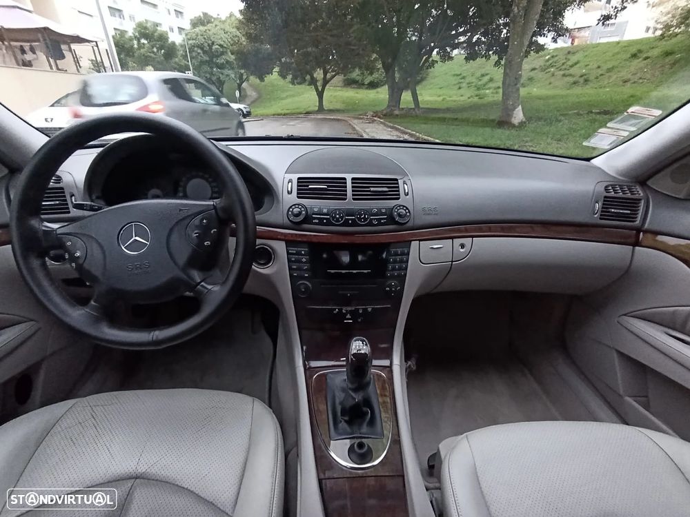 Mercedes-Benz E 220 CDi Elegance - 31