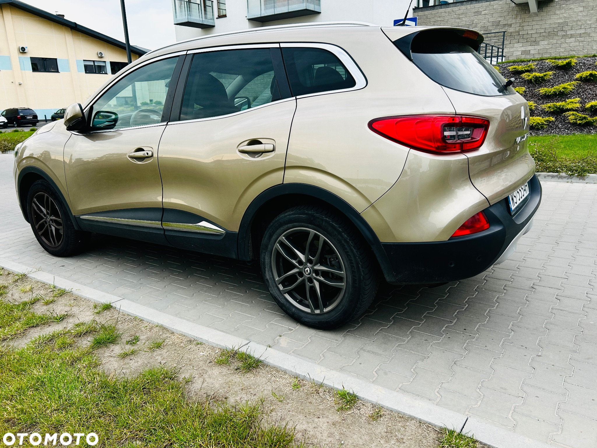Renault Kadjar 1.2 Energy TCe Adventure EDC - 4
