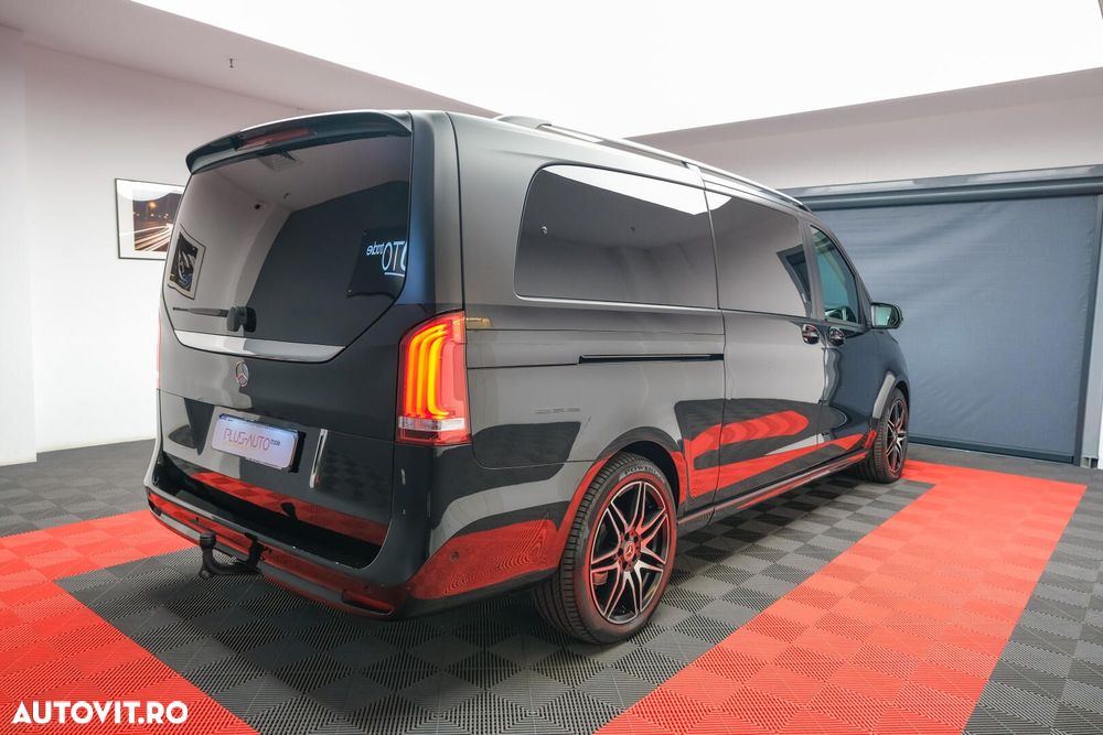 Mercedes-Benz V - 8