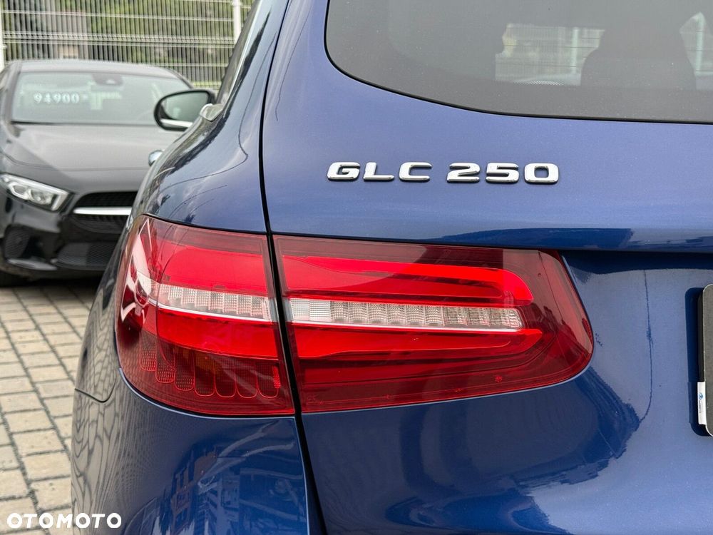 Mercedes-Benz GLC 250 4-Matic - 14