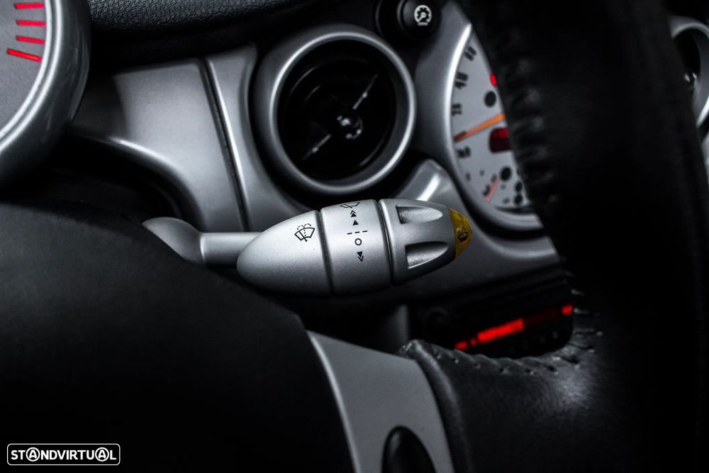 MINI Cabrio Cooper - 18