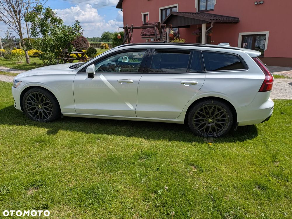 Volvo V60 T5 Geartronic Momentum Pro - 18