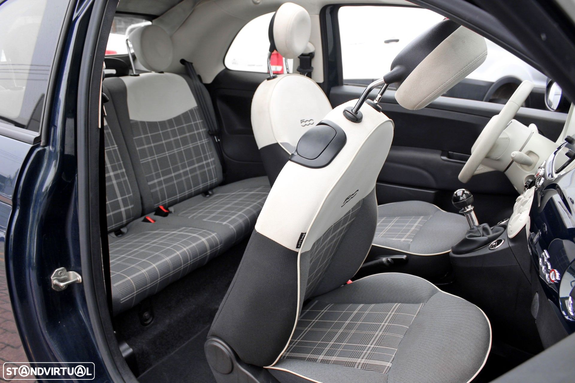 Fiat 500C 1.0 Hybrid Lounge - 24