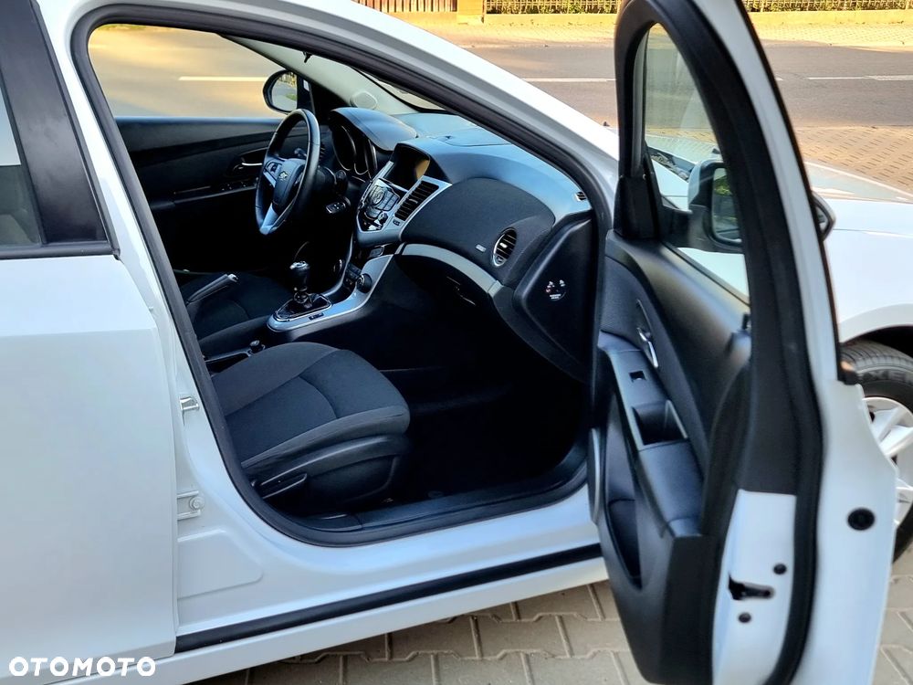 Chevrolet Cruze 1.4T LTZ - 9