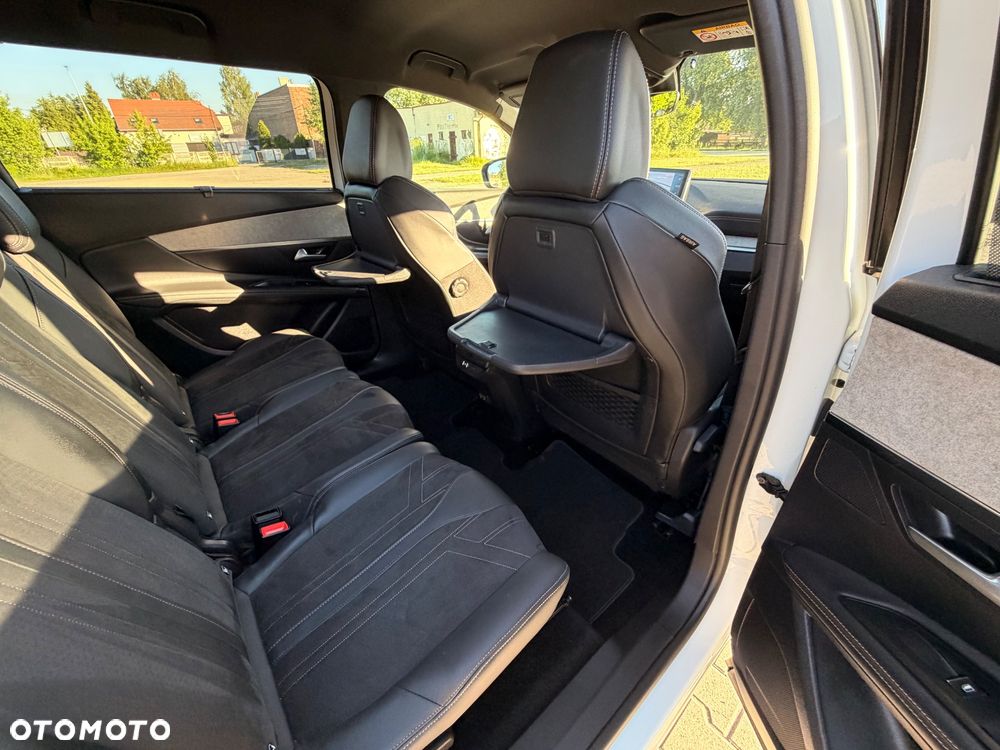 Peugeot 5008 BlueHDi 130 EAT8 GT - 13