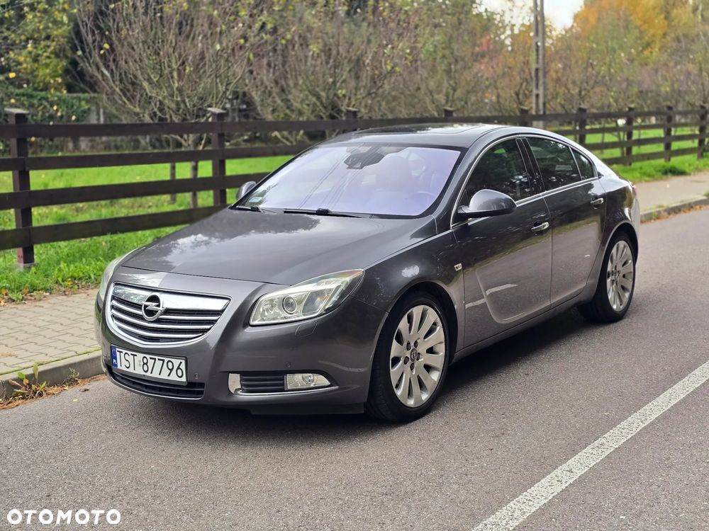 Opel Insignia 2.0 T Cosmo 4x4 - 9