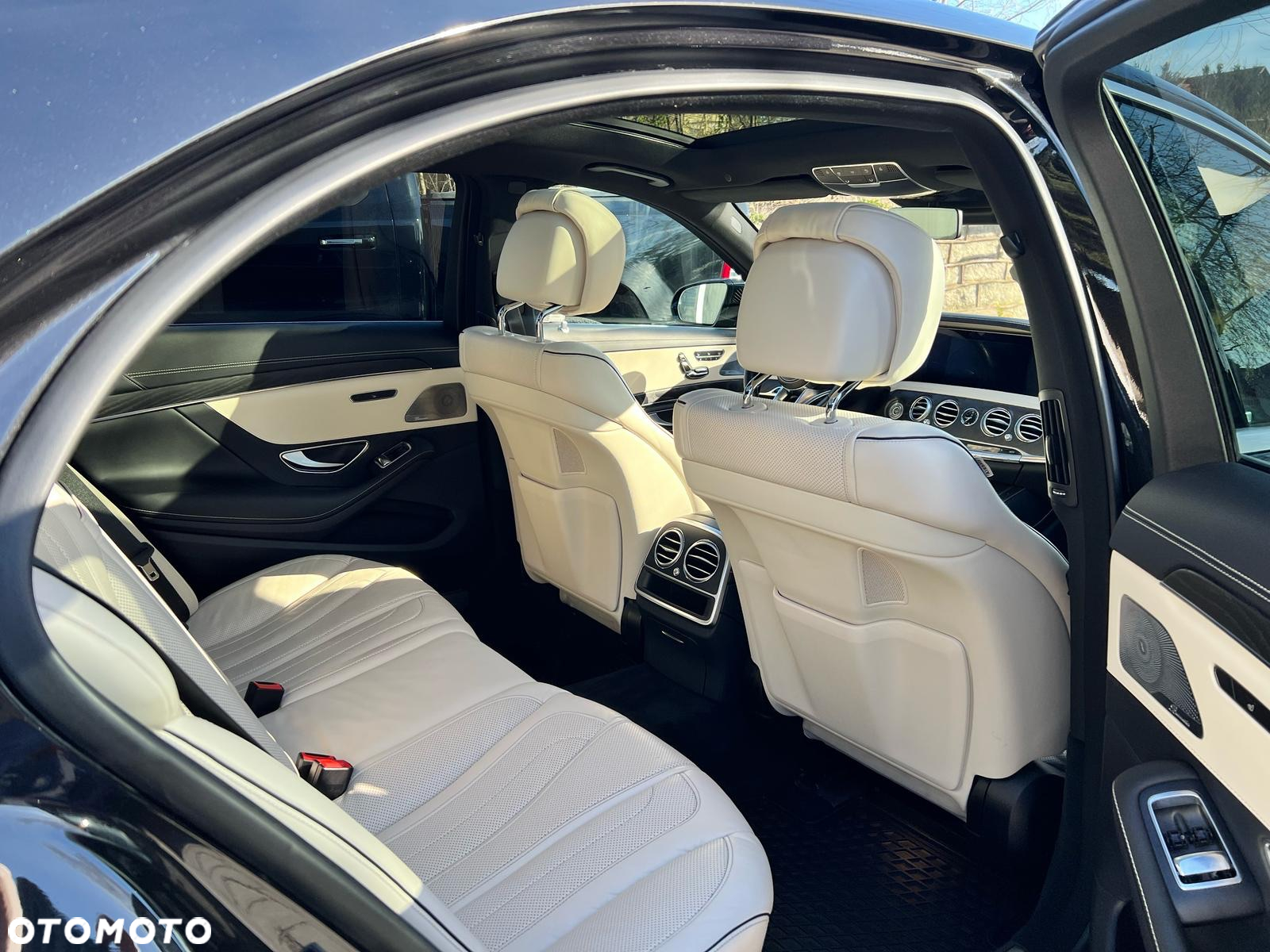 Mercedes-Benz Klasa S 400 d 4-Matic L 9G-TRONIC - 6