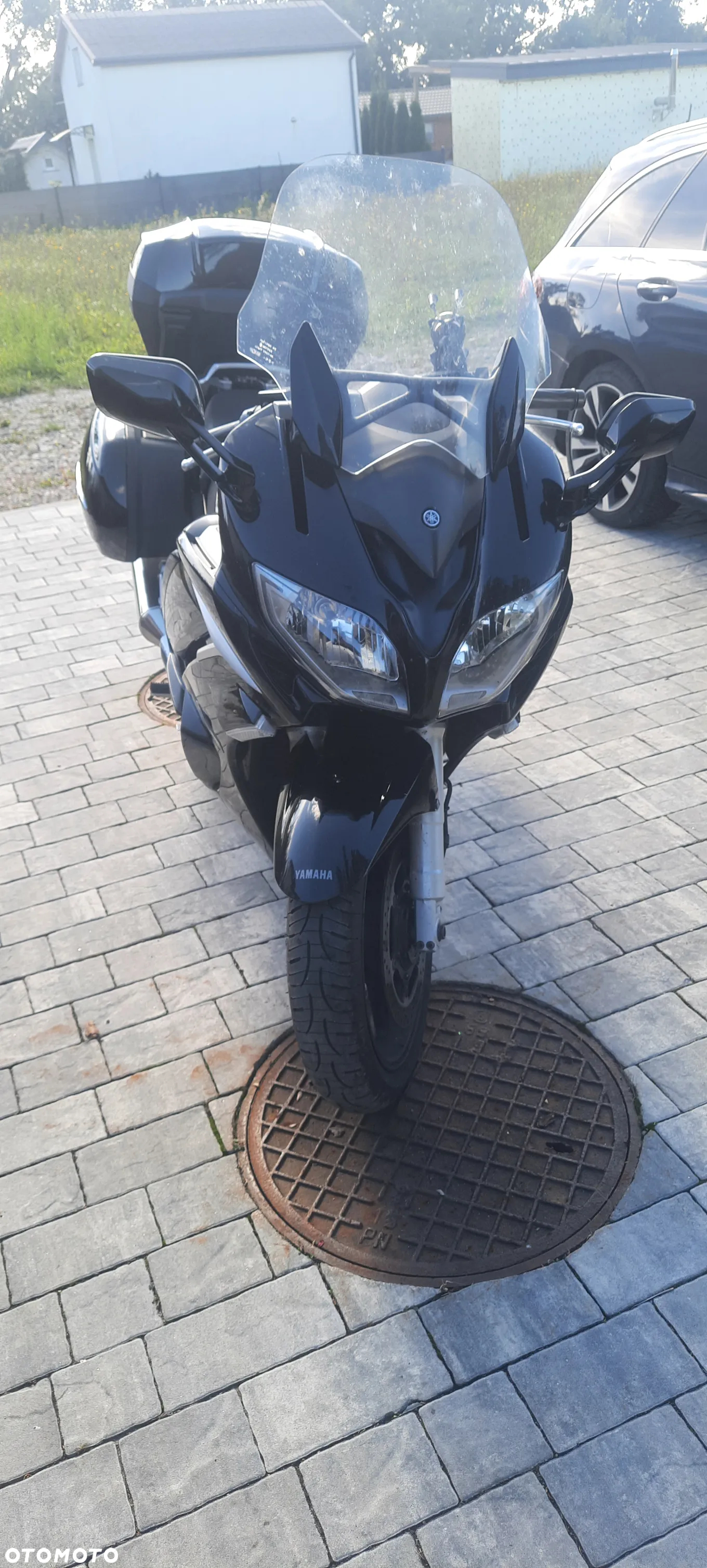 Yamaha FJR - 2