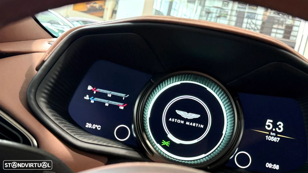 Aston Martin DB11 Coupé V8 Auto - 25