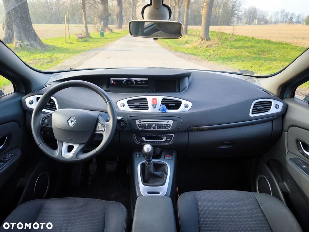 Renault Grand Scenic Gr 1.9 dCi Expression - 17