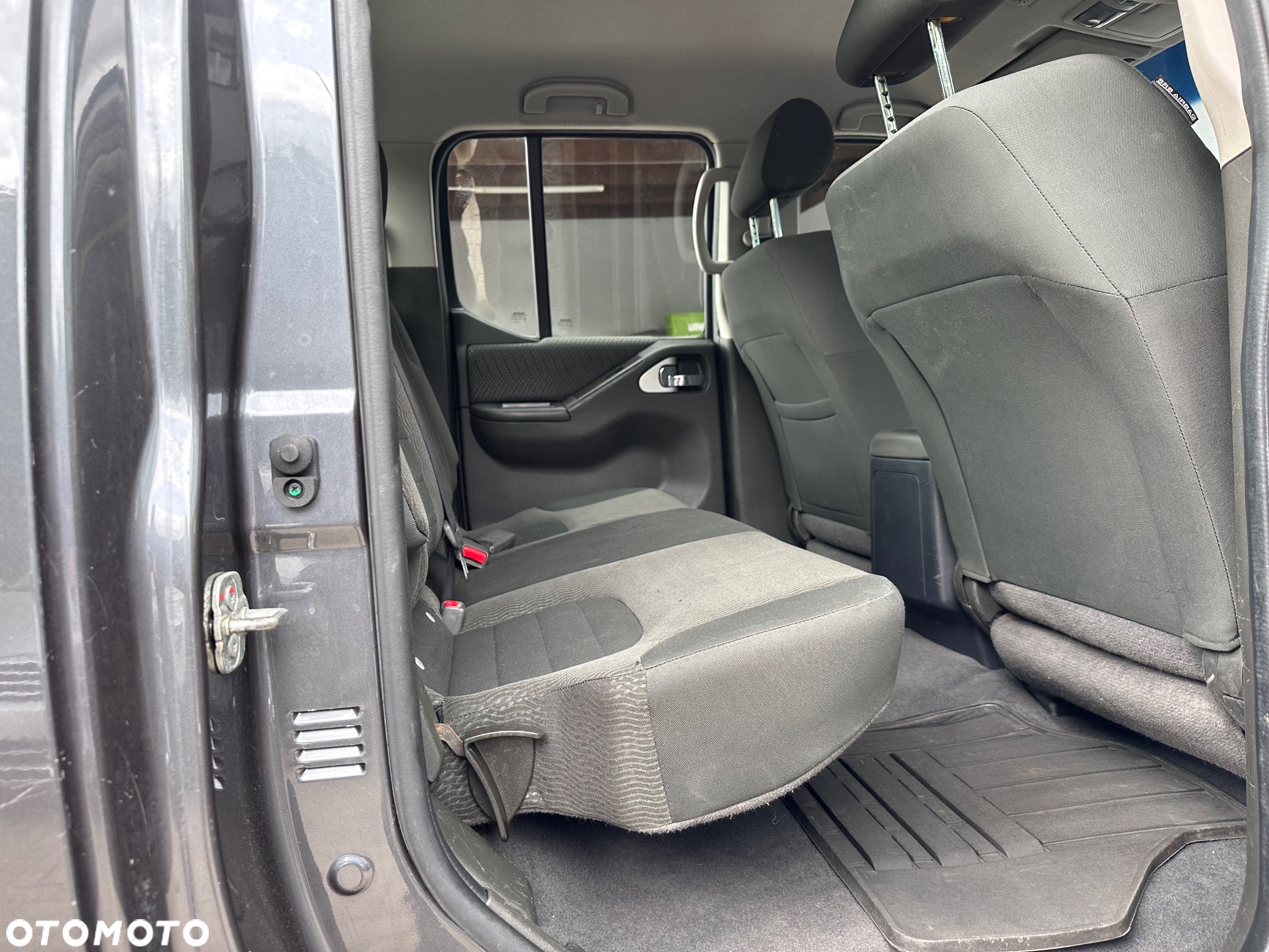 Nissan Navara 2.5 D XE Long - 11