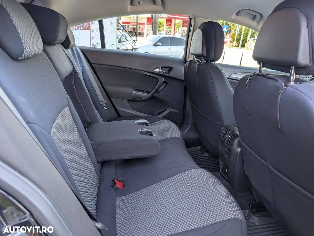 Opel Insignia 1.8 Edition - 15