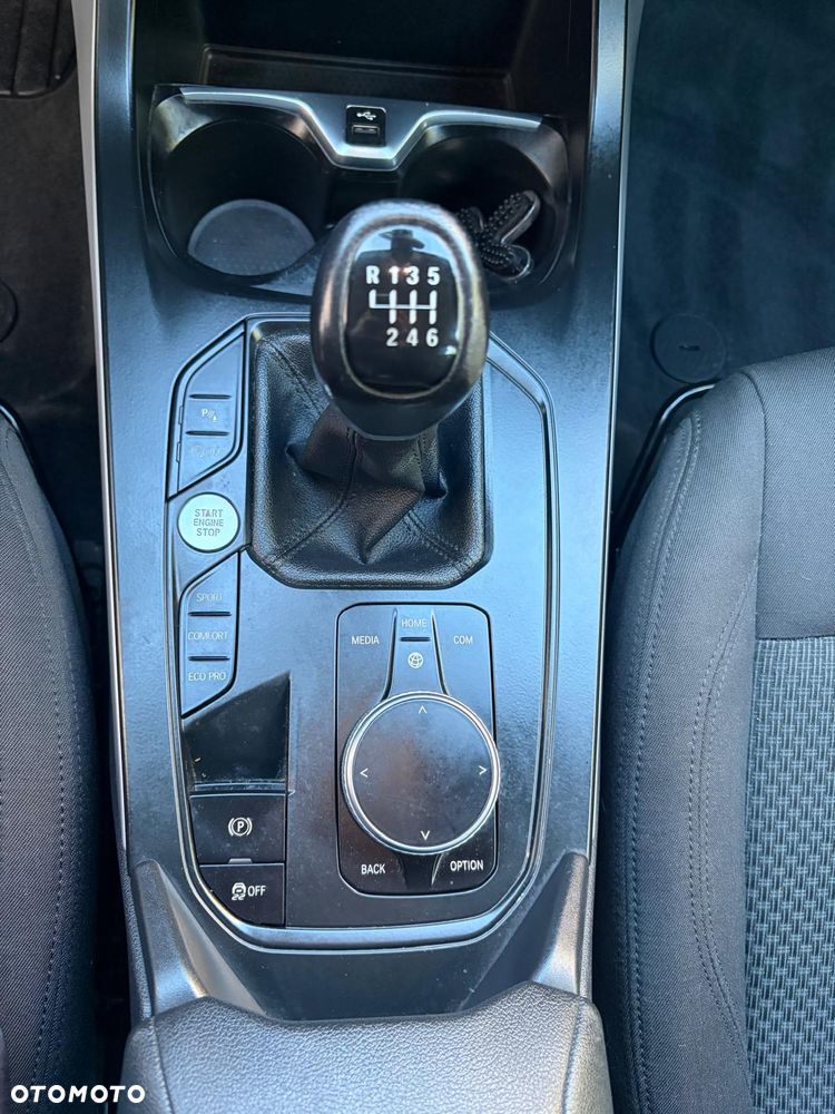BMW Seria 1 - 24