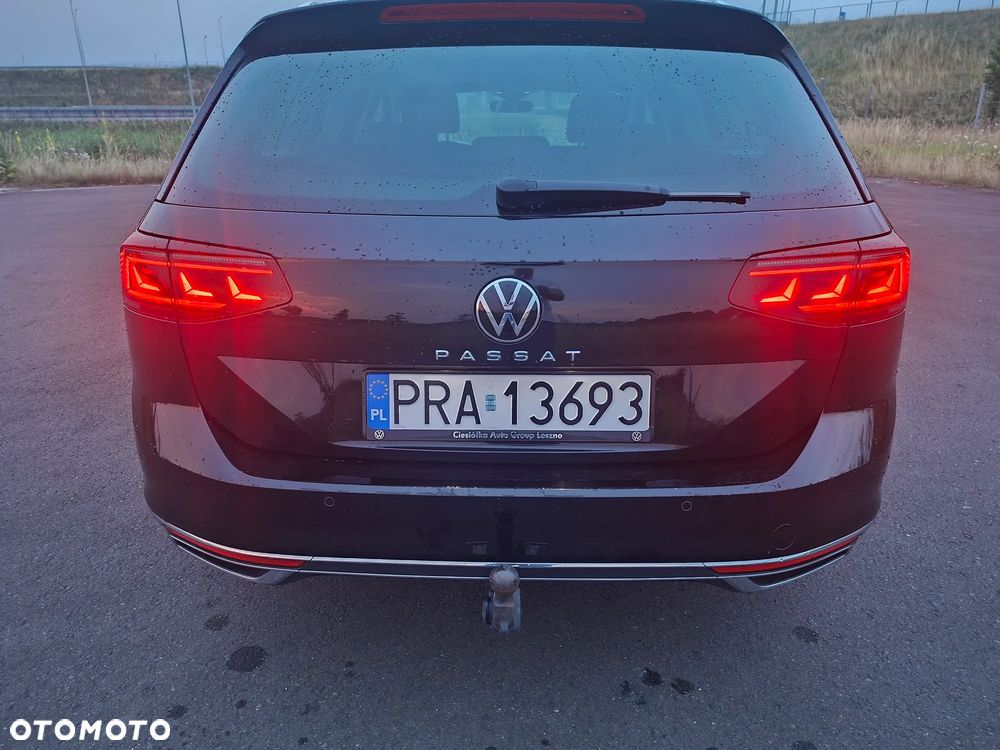 Volkswagen Passat 2.0 TDI EVO Elegance DSG - 25