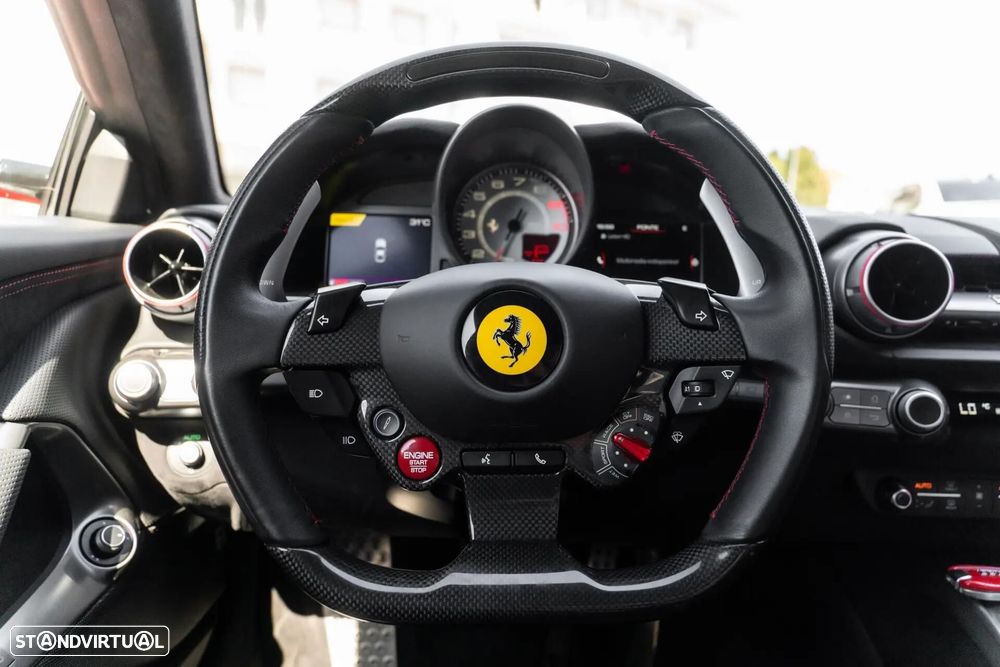 Ferrari 812 Superfast 6.5 V12 - 20