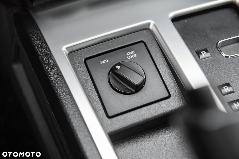 Dodge Nitro 4.0 Automatik R/T - 25