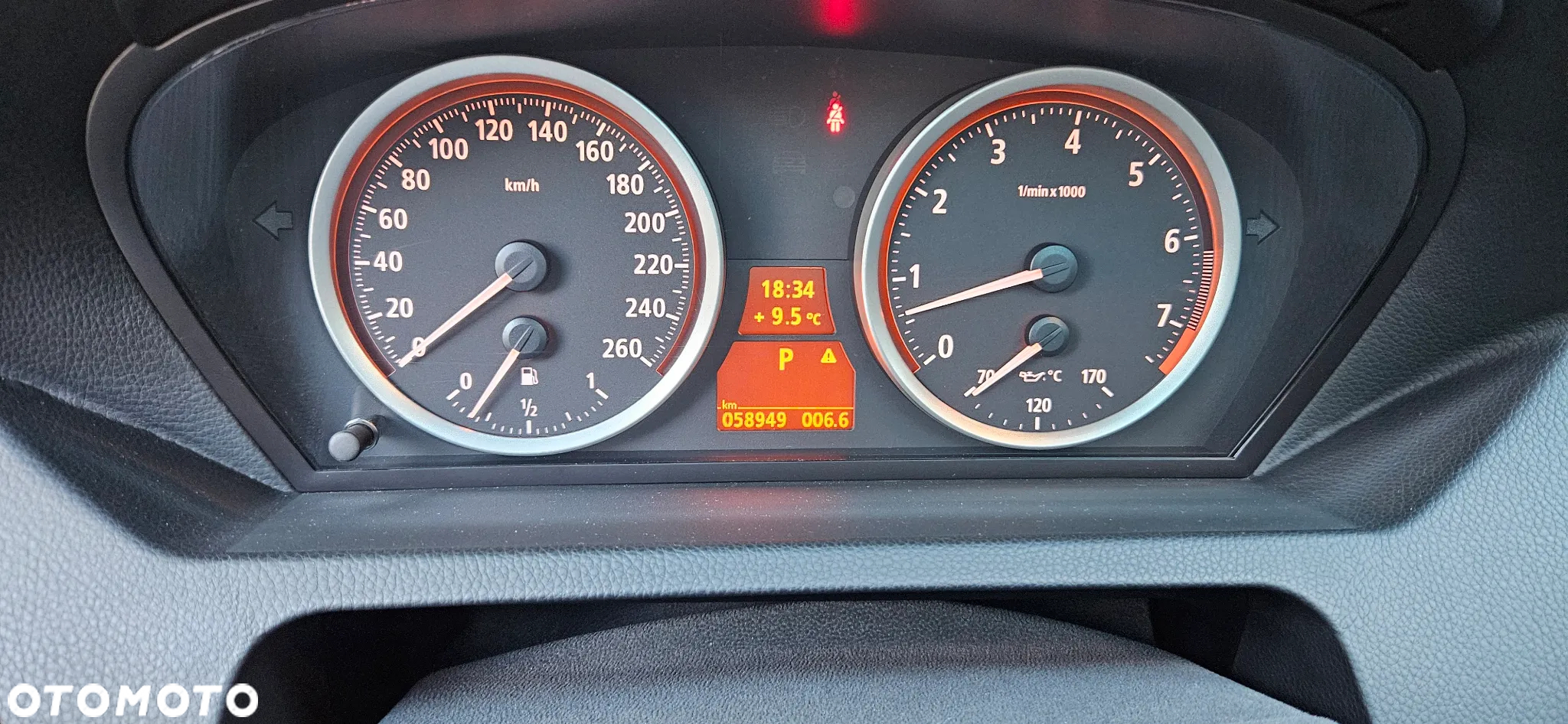 BMW Seria 6 630 i - 12