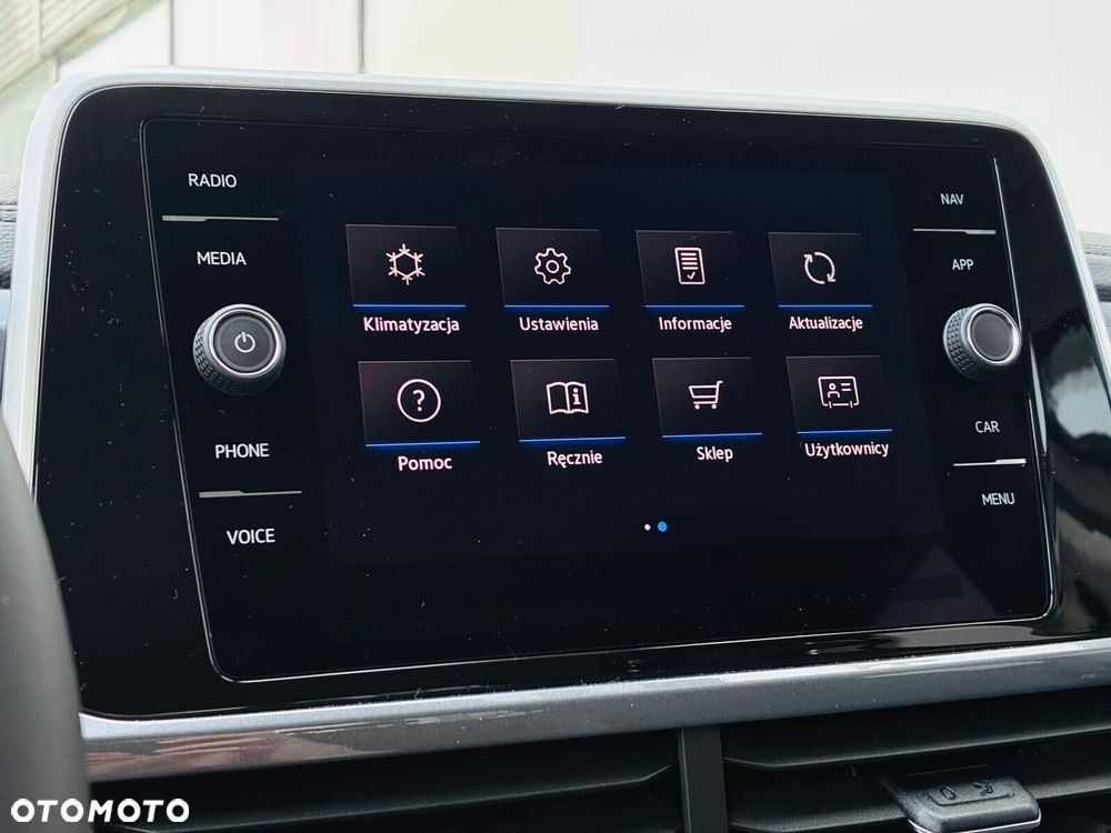 Volkswagen T-Roc - 14