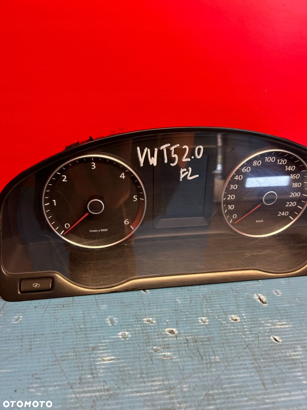ZEGARY LICZNIK VW VOLKSWAGEN TRANSPORTER T5 FL 2.0 7E0920860A - 2