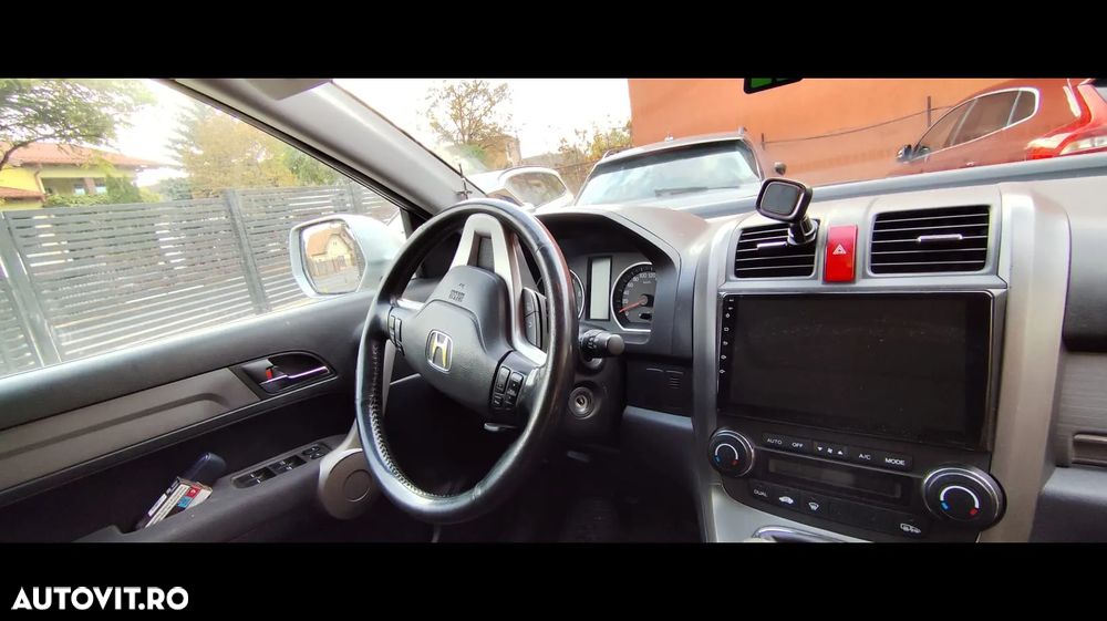 Honda CR-V - 12