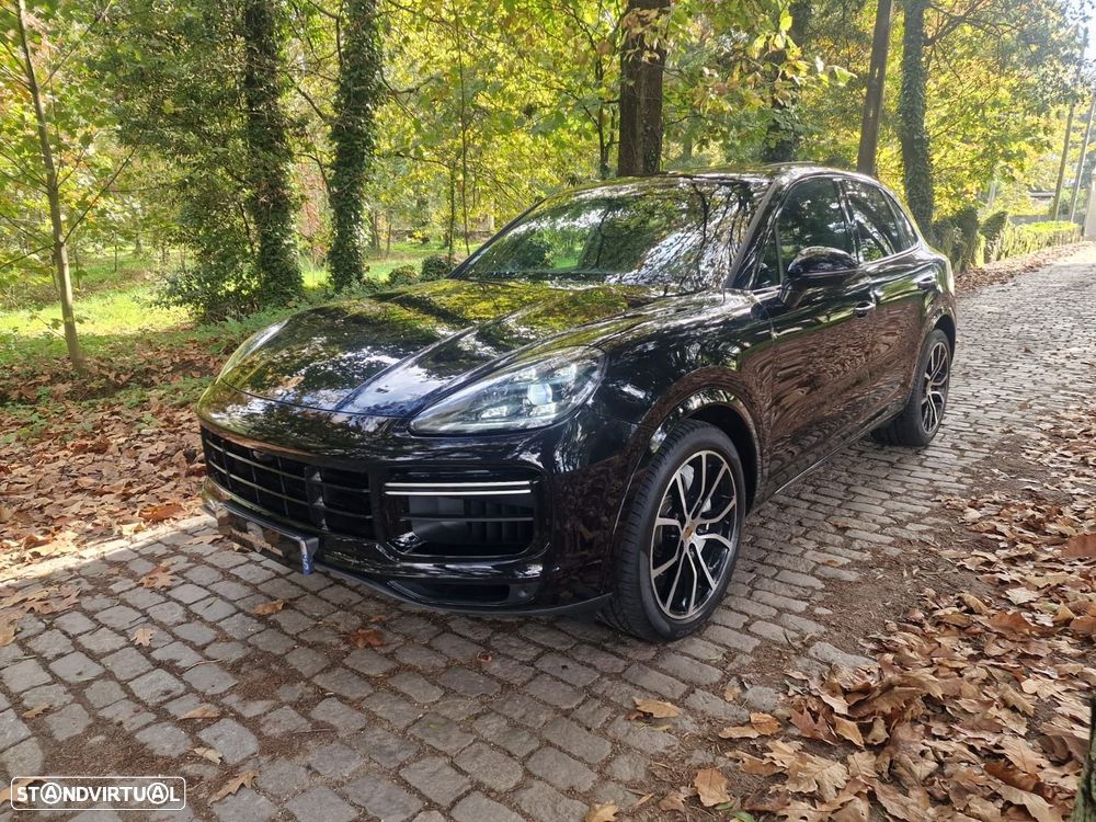 Porsche Cayenne Turbo - 43