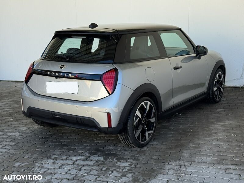 Mini Cooper S John Works Trim - 4