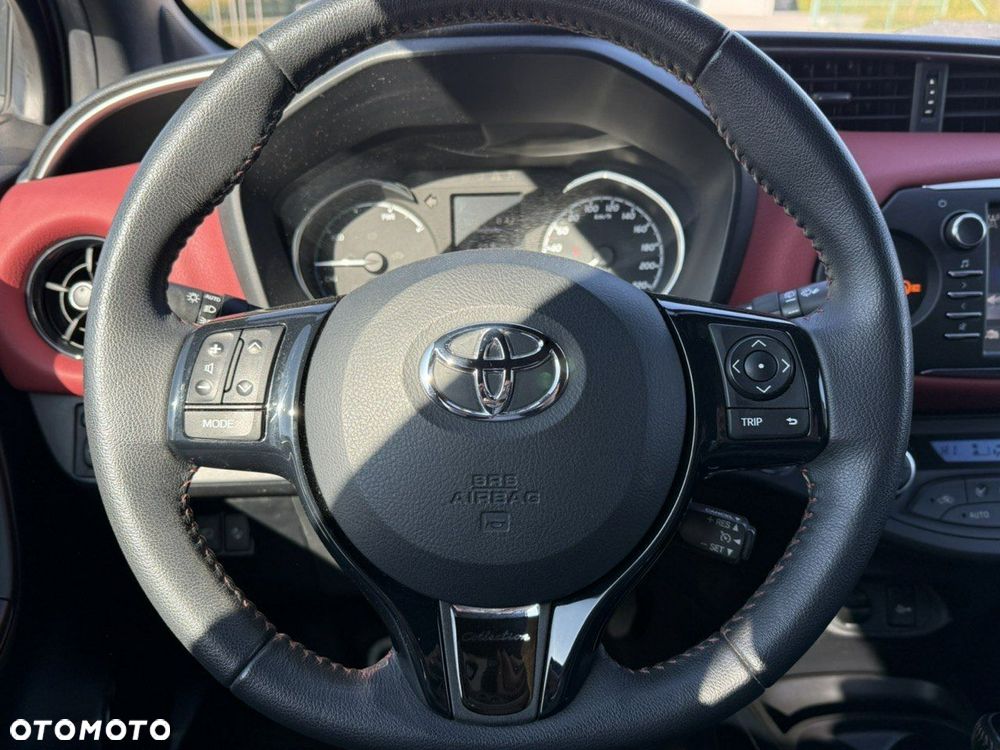 Toyota Yaris - 24