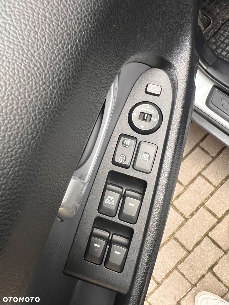 Kia Sportage - 30