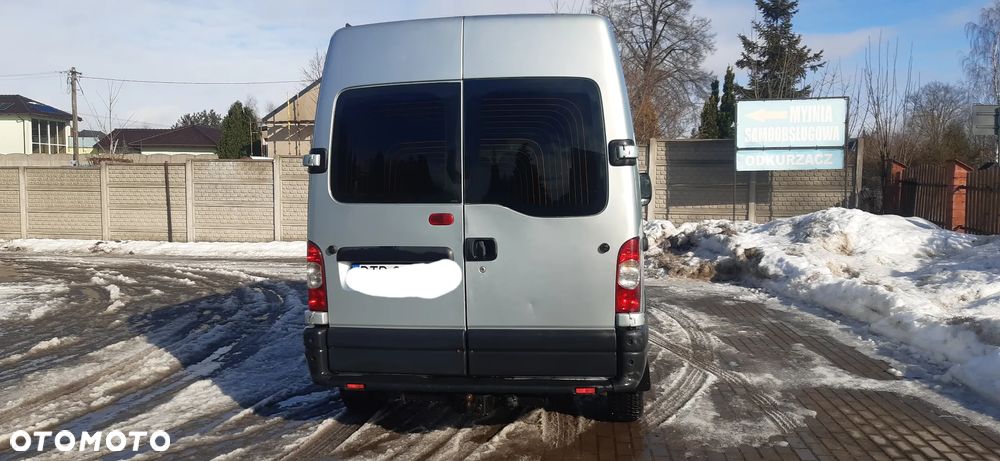 Nissan Interstar - 2