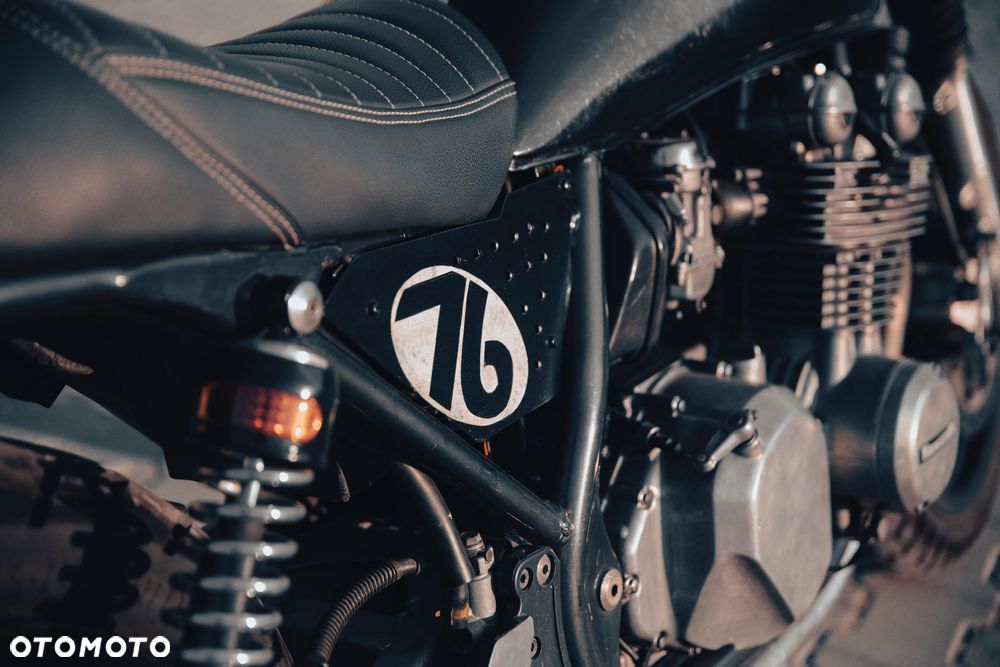 Kawasaki Zephyr - 21