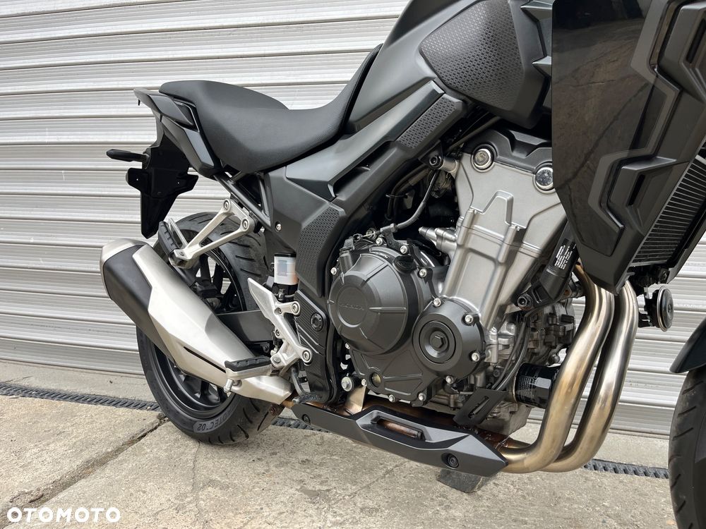 Honda CB - 23