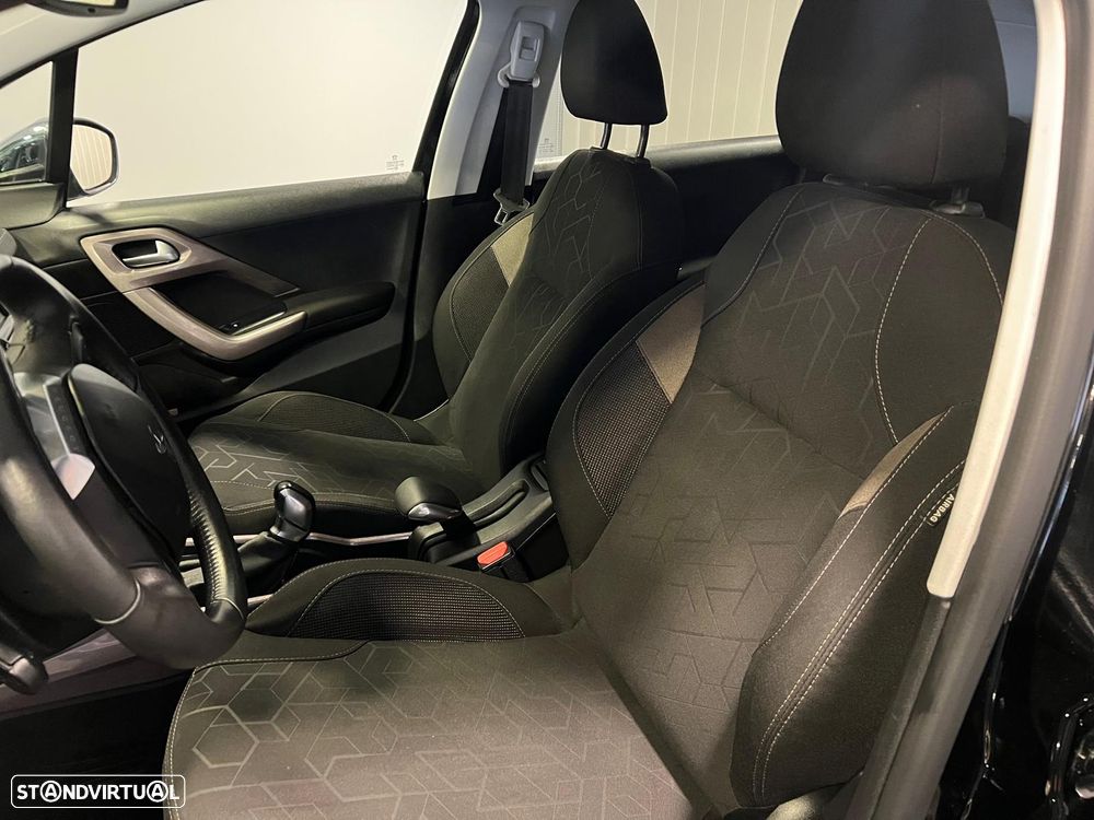 Peugeot 2008 1.2 PureTech Style - 18