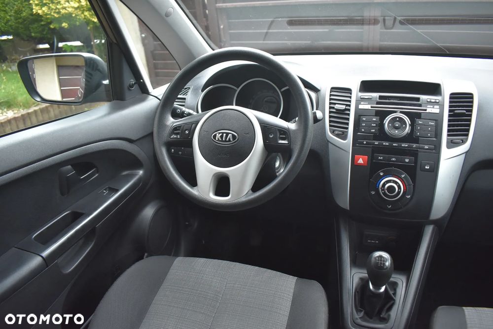 Kia Venga 1.4 CVVT ISG Vision - 17
