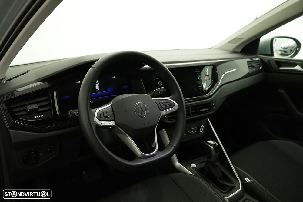 VW Taigo 1.0 TSI Urban DSG - 7