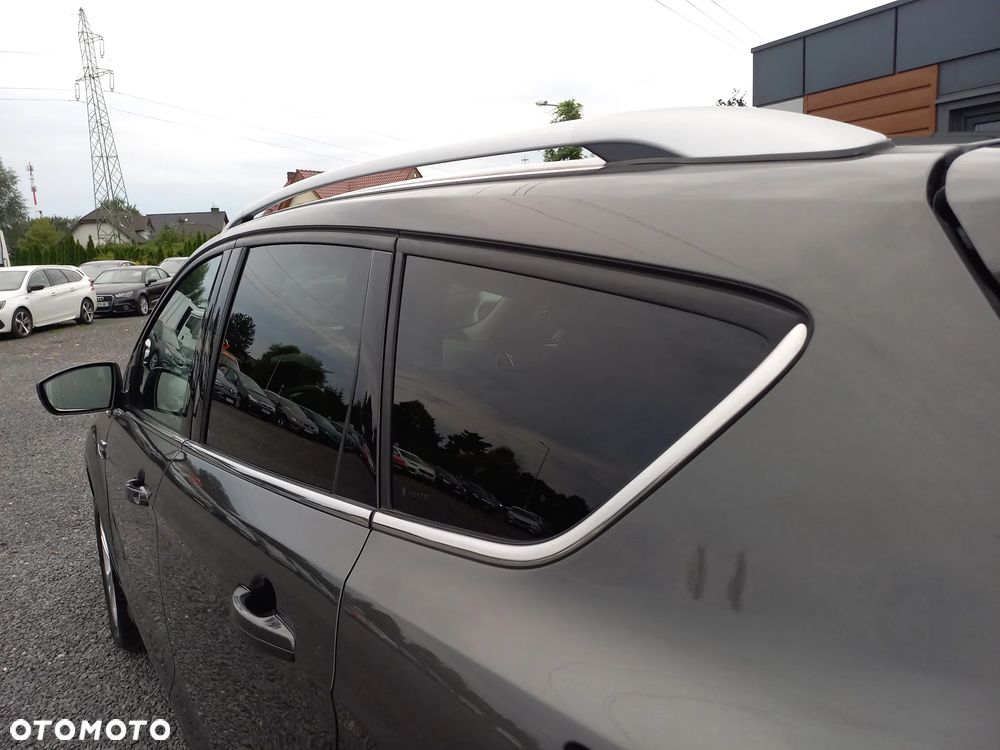 Ford Kuga 2.0 TDCi 2x4 Titanium - 13