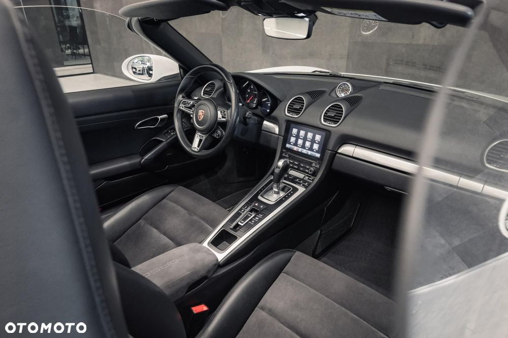 Porsche 718 Boxster PDK - 16