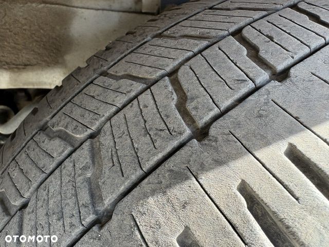 Ford Transit 7 osobowy - 29