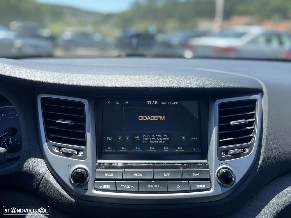 Hyundai Tucson 1.7 CRDi Executive - 20
