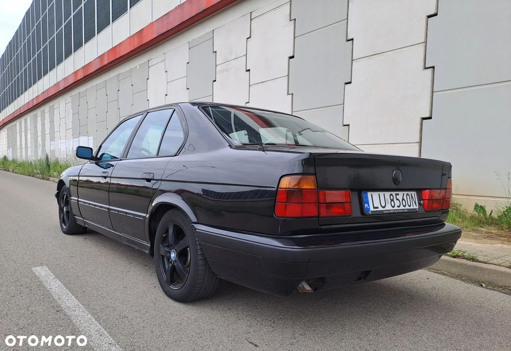 BMW Seria 5 - 1