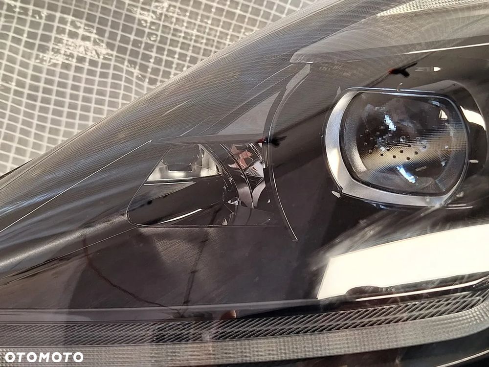 lampa przod maserati grecale m182 full led ciemna doswietlenie orginal NOWA - 11