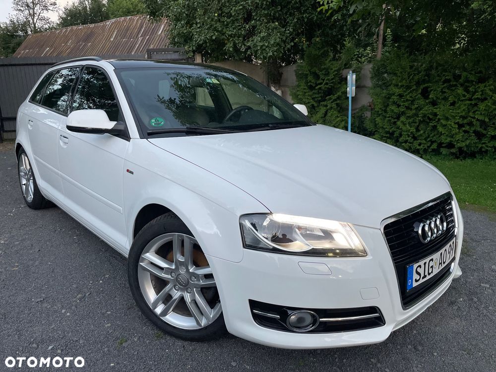 Audi A3 Sportback 2.0 TDI DPF Ambiente - 1