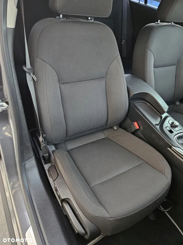 Opel Insignia 1.8 Sports Tourer - 22