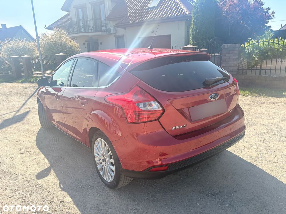 Ford Focus 1.0 EcoBoost Titanium - 4