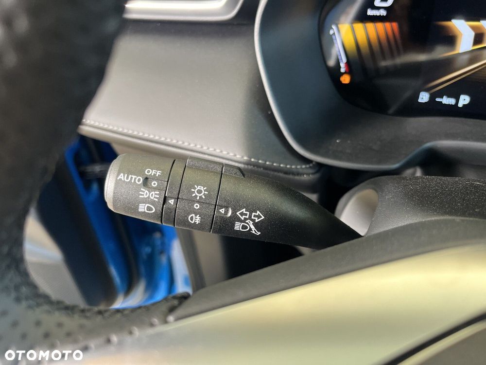 MG ZS Hybrid+ - 22
