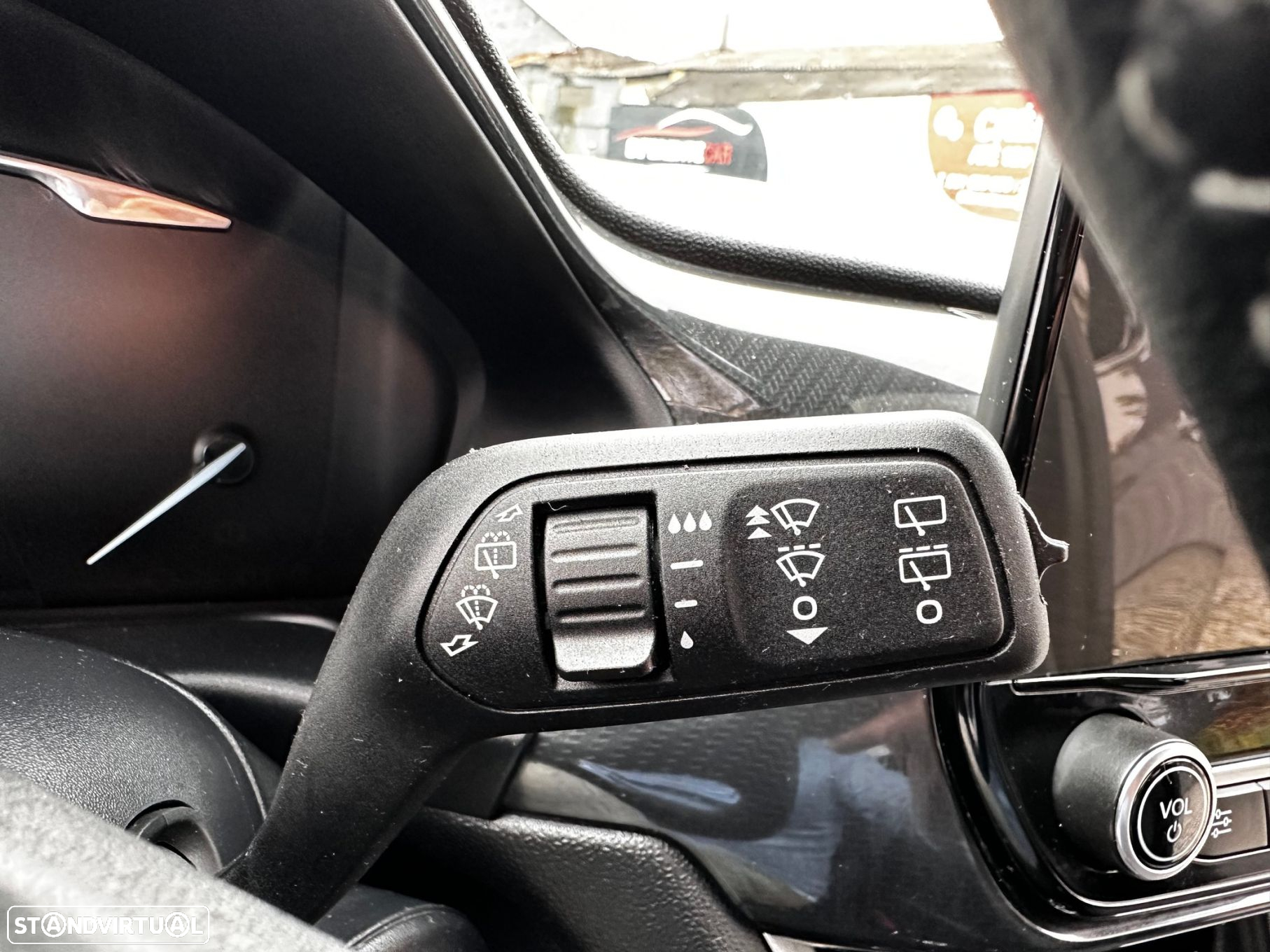 Ford Fiesta 1.0 EcoBoost Active+ - 29