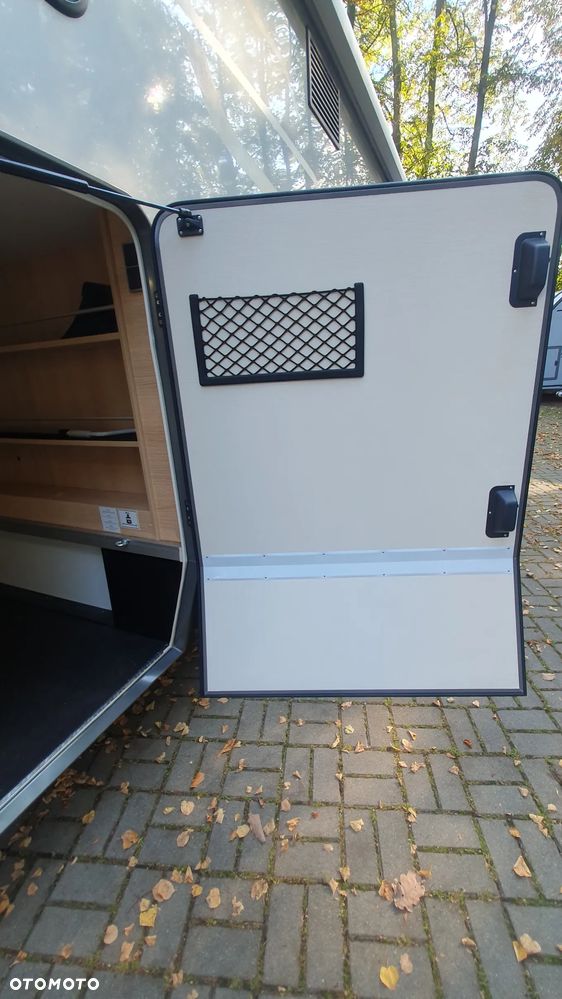 Mercedes-Benz camper Hymer B 580 - 34