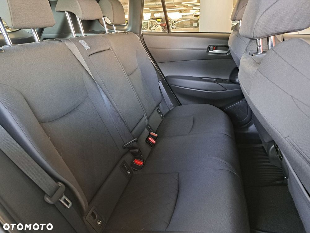 Toyota Corolla Cross - 14