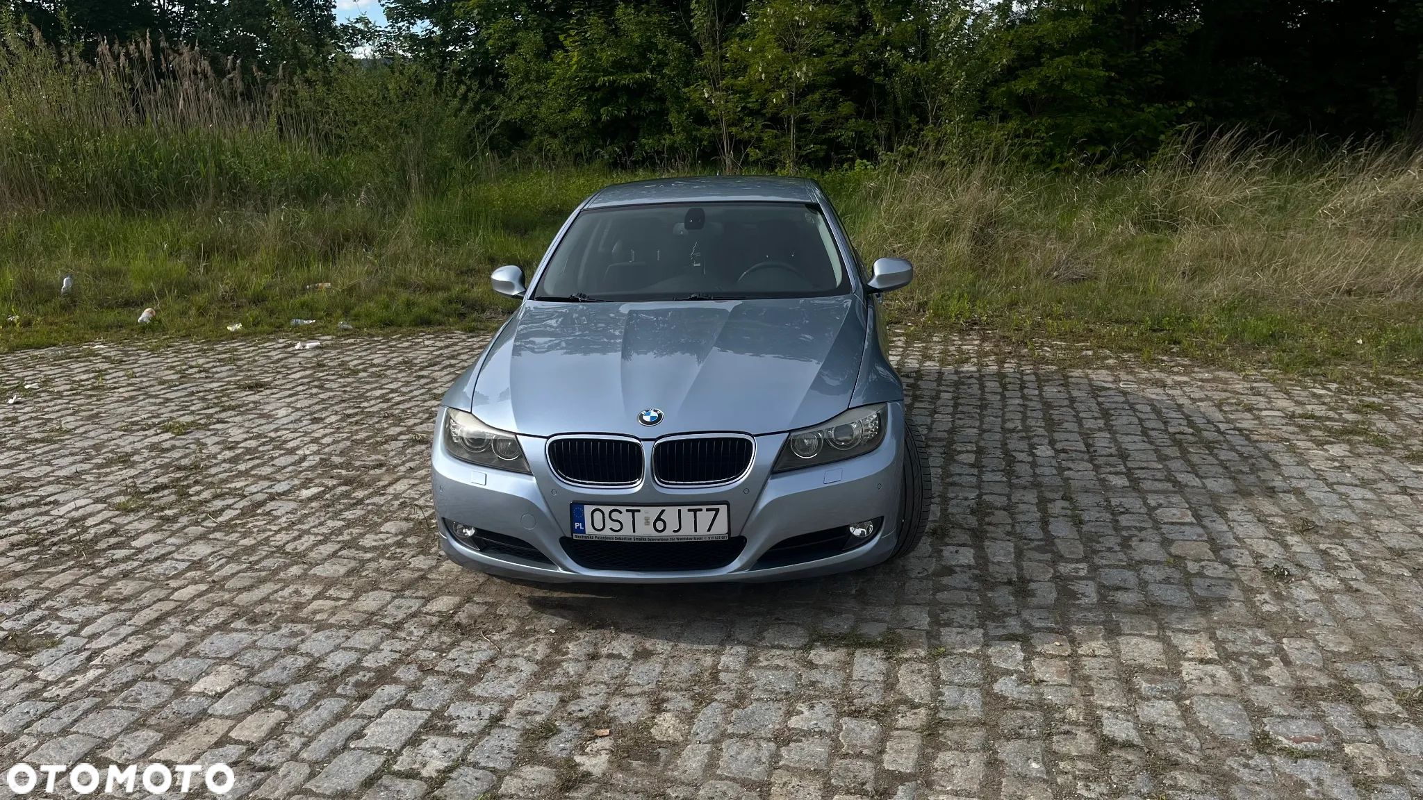 BMW Seria 3 320i - 1