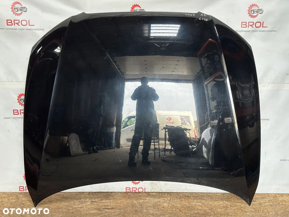 MASKA AUDI A5 8T  LY9B