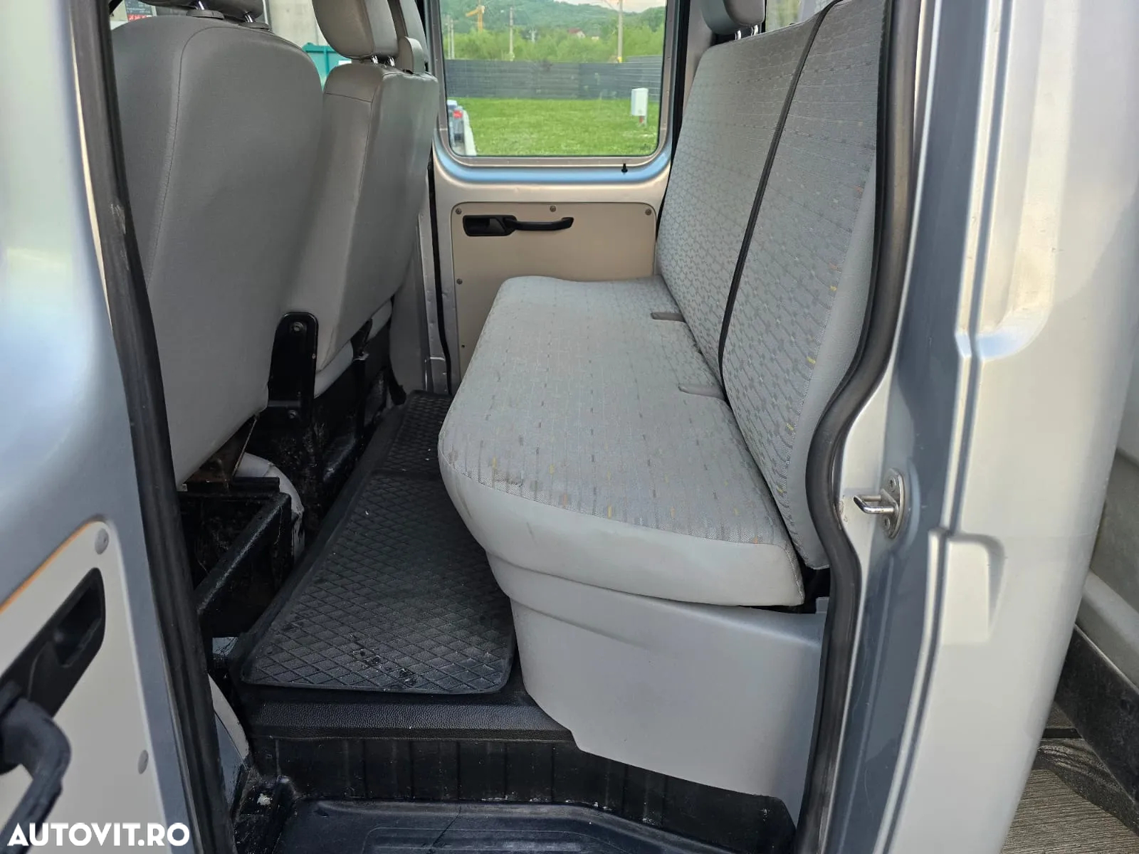 Volkswagen Transporter - 9